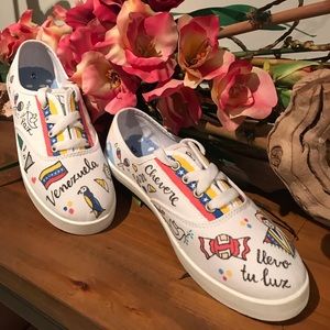 I ♥️ Venezuela - Hand painted shoes!